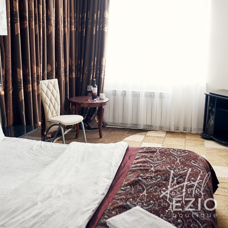 Hotel Ezio Chişinau Exteriör bild