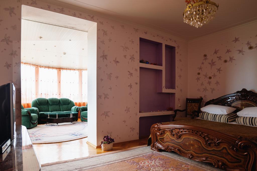 Hotel Ezio Chişinau Rum bild